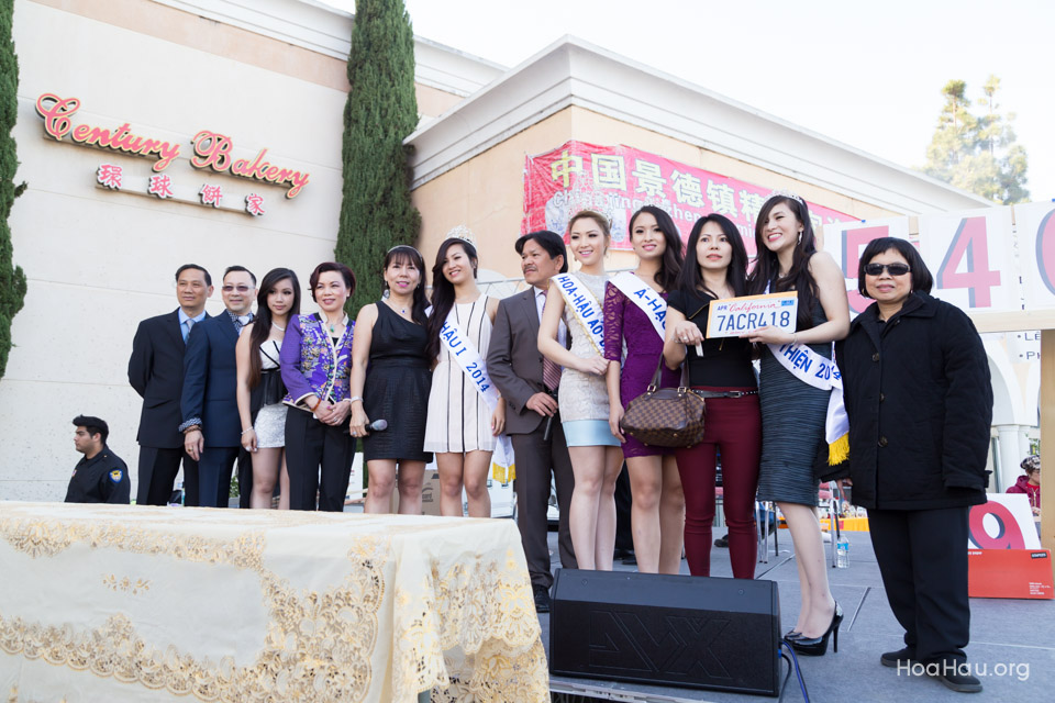 Vinh Thanh Jewelry Mercedes-Benz giveaway 2014 - Image 134