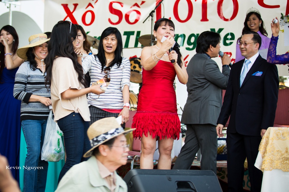 Vinh Thanh Jewelry - Mercedes Benz Lottery 2013 - Image 093