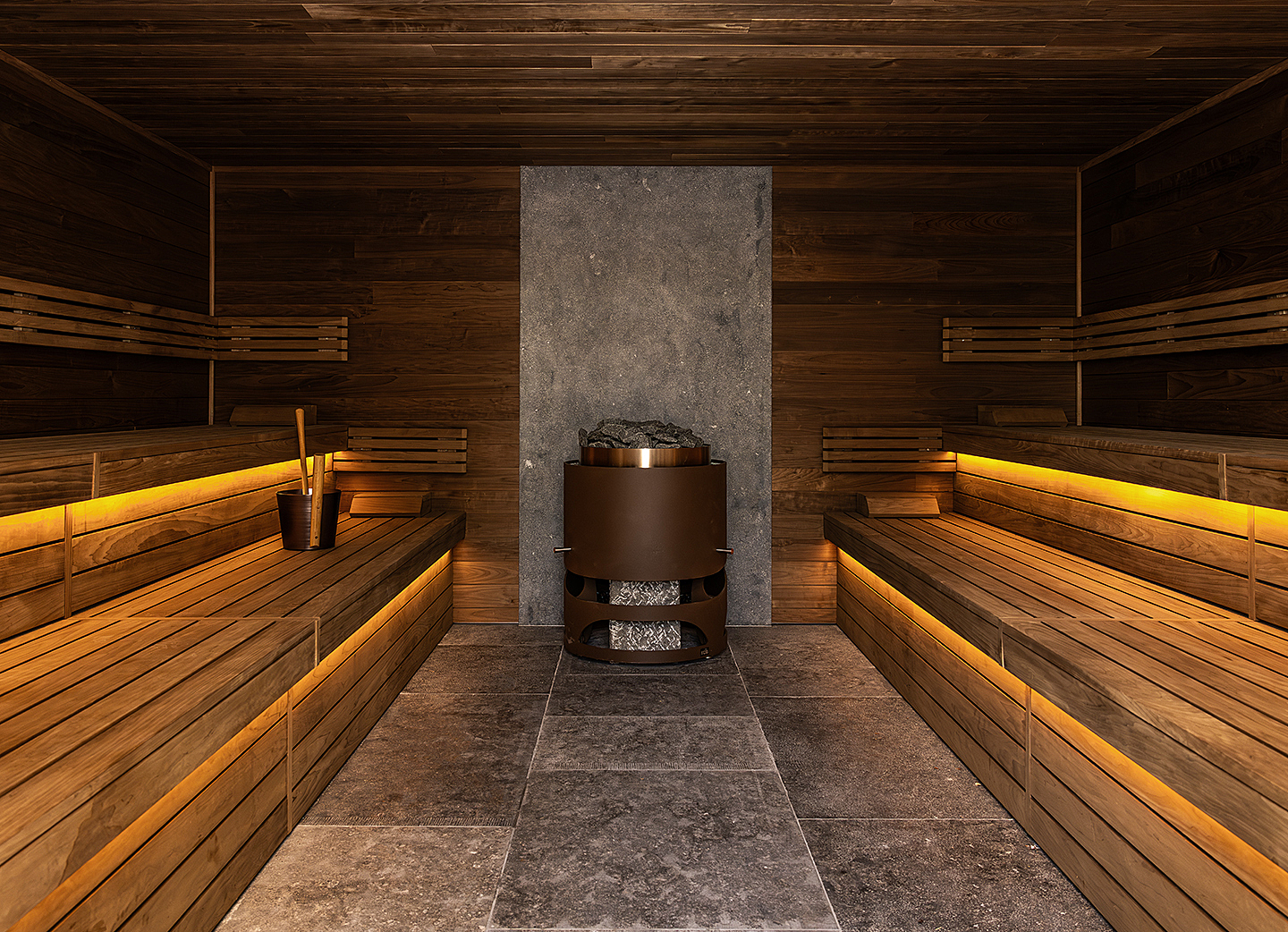 Opgietsauna wellness hof ter donk