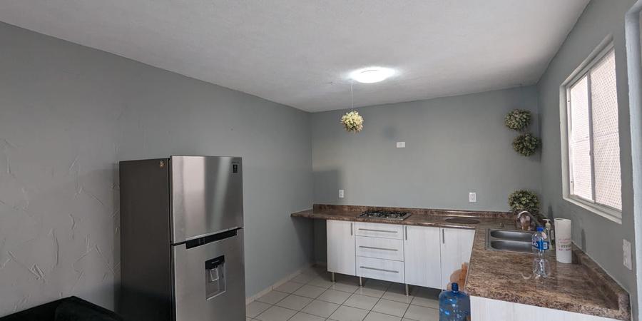 Portada Renta Casa Amueblada en privada centrica León Gto, Frente a brisas del Lago: