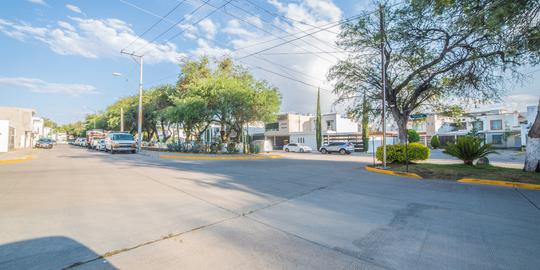 Portada Casa en renta en Privada Zona Norte este de León Gto. Amueblada