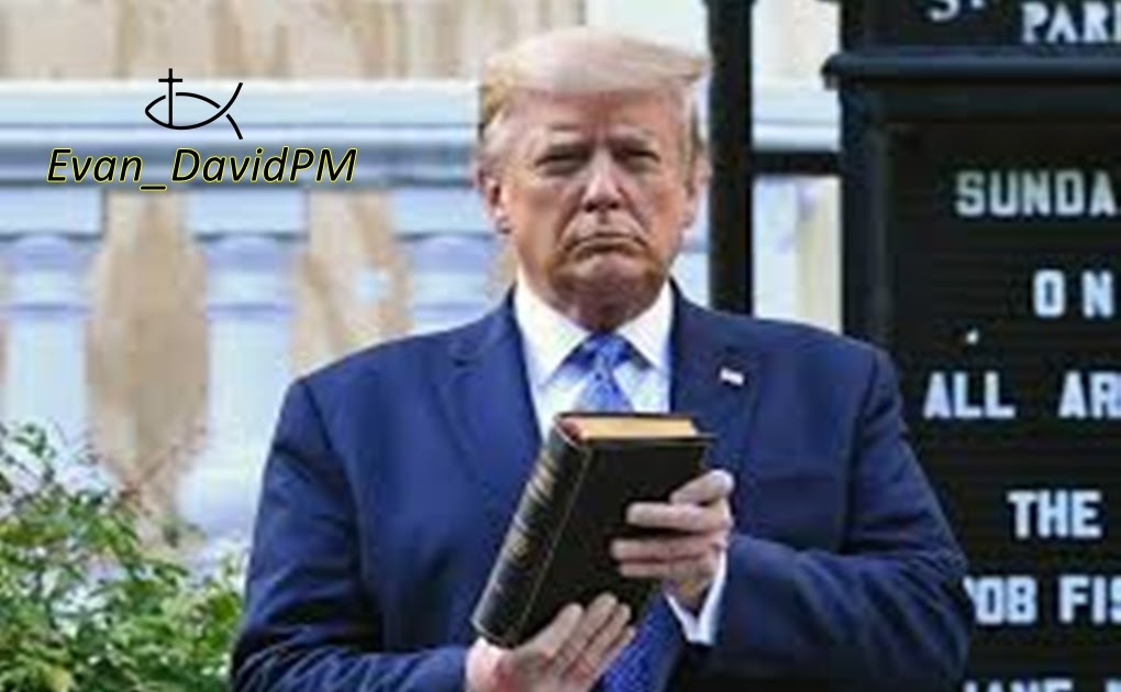 Evangelista David Pérez Montes??: La polémica Biblia de Trump