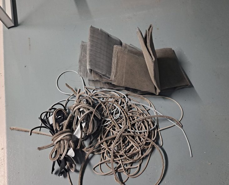 오래된 방충망, 망만 바꾸면 끝일까요? 인천 청라 방충망 교체 현장에서 확인한 차이 사진 14