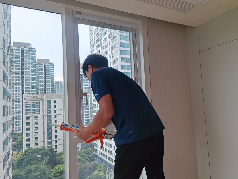 인천 송도 창문 롤방충망 교체, 망만 바꾸면 안 되는 이유와 전체 교체 시공 후기 사진 14