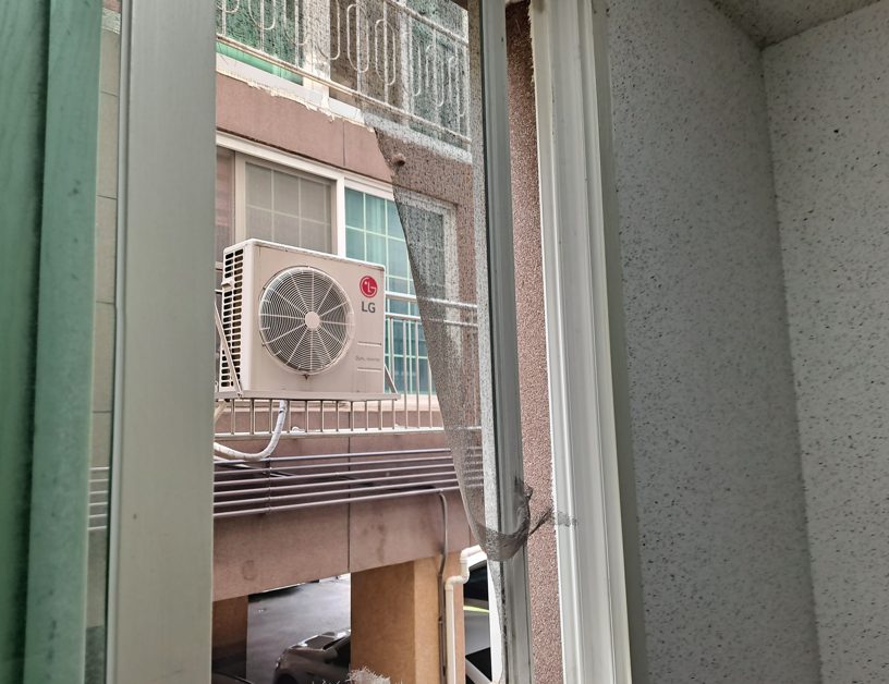 인천 남동구방충망 교체 미세방충망 시공으로 환기와 벌레 차단까지 해결했습니다 사진 6