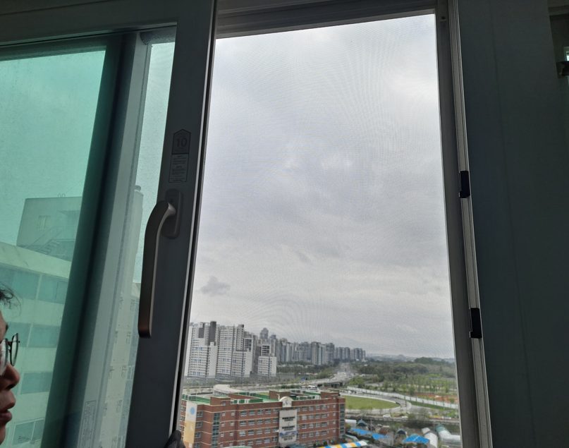인천 서구 방충망 교체 비용보다 중요한 것은 시공 방법입니다 사진 24