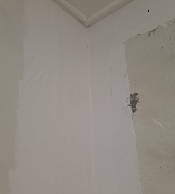 부천 창가 벽지 곰팡이제거 벽지 들뜸과 검은 얼룩, 결로 원인부터 해결한 시공 후기 사진 19
