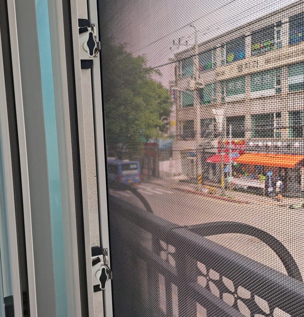 오래된 방충망, 망만 바꾸면 끝일까요? 인천 청라 방충망 교체 현장에서 확인한 차이 사진 23