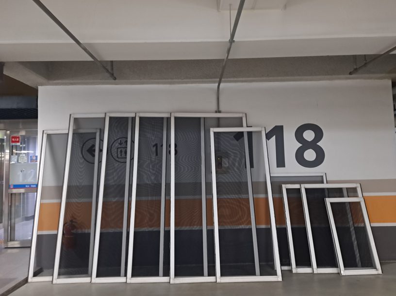 작은 틈까지 놓치지 않는 꼼꼼한 교체 인천 방충망 전문 시공업체 사진 18