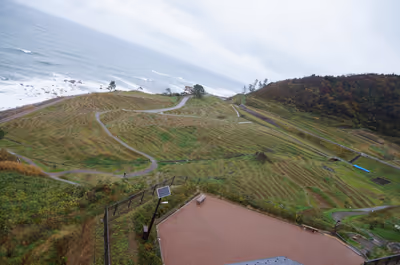 2015年11月25日に石川県で撮った「棚田、海、秋、空」の写真