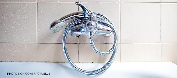 Pose mitigeur de baignoire fourni par le client Pose mitigeur de baignoire fourni par le client