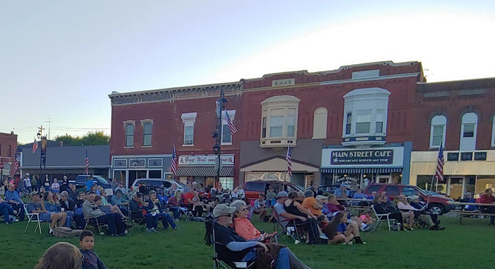 Maquoketa Summer Concert Series -Amber & Adam