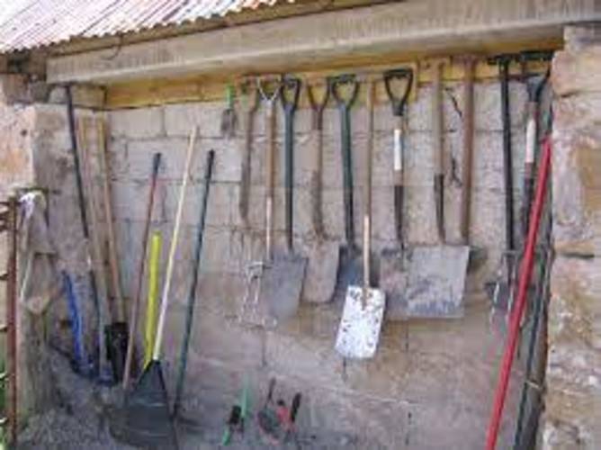 Fall Yard and Garden Tool Care