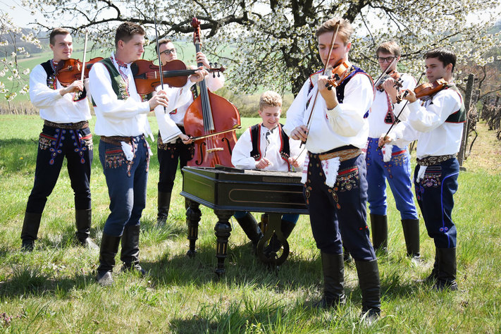 Performance by Horňácká cimbálová muzika Marka Potěšila