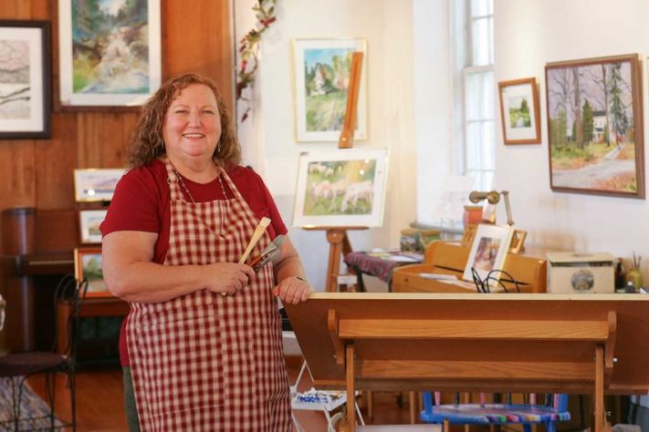 Arts and Antiques in Amana 