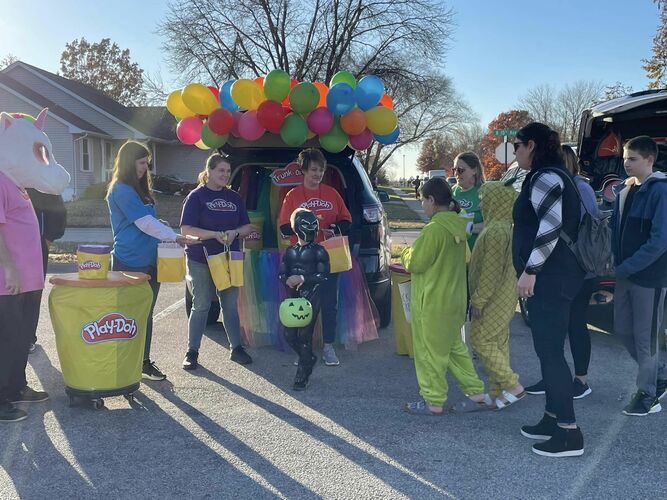 Strictly TEAL Trunk or Treat