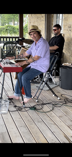 Music in the Vineyard with David Zollo & Coop