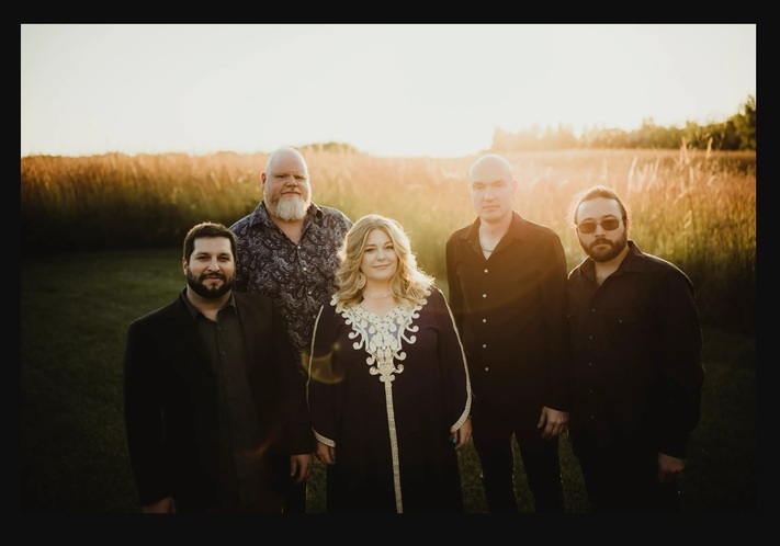 Tabor Home Winery's 28th Anniversary Festival with Avey Grouws Band