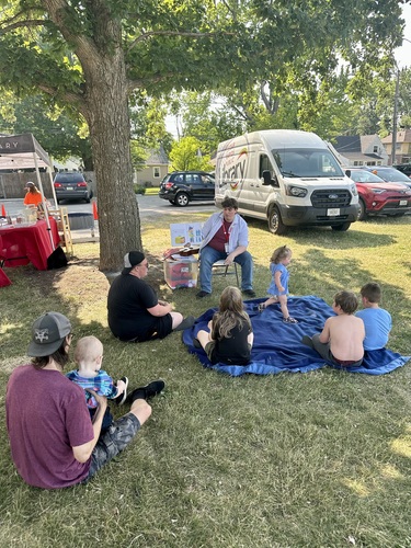 Story Time in the Park: Jacolyn Park