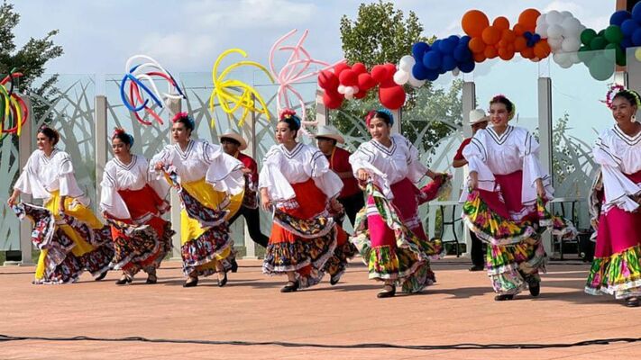 Mexican History Through Dance