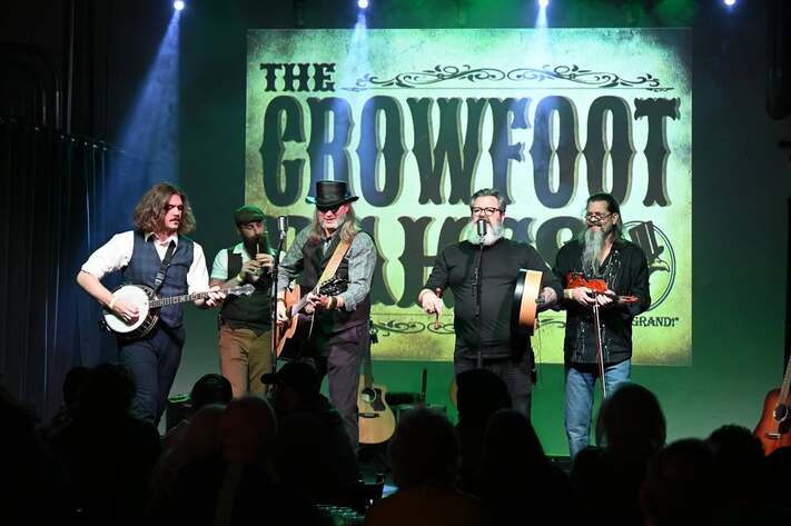 The Crowfoot Rakes
