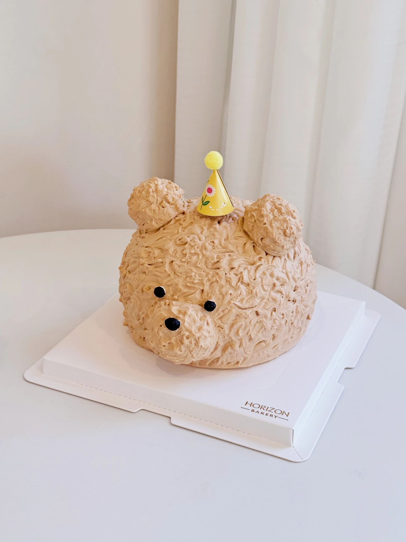 https://storage.googleapis.com/horizon-reservation-images-dev/cake-offer/77e08624942dd65c123e357f645effd7.webp