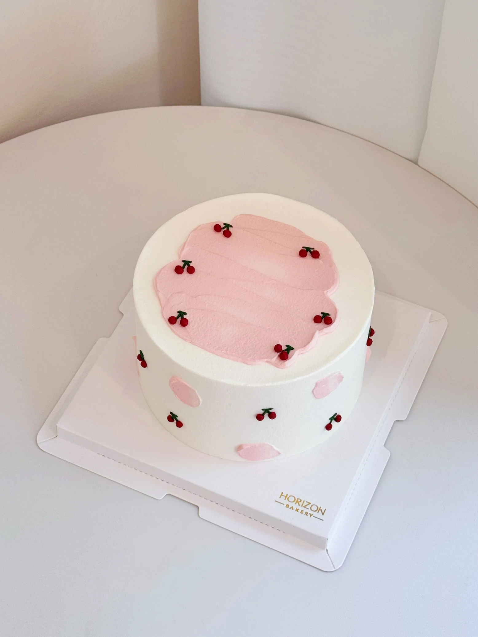 https://storage.googleapis.com/horizon-reservation-images/cake-offer/319a6a670bb56b5e25e5d2022300ff27.webp