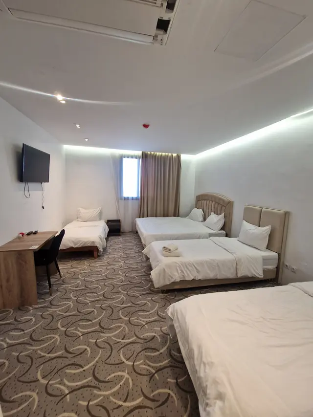 Hostel MB 4