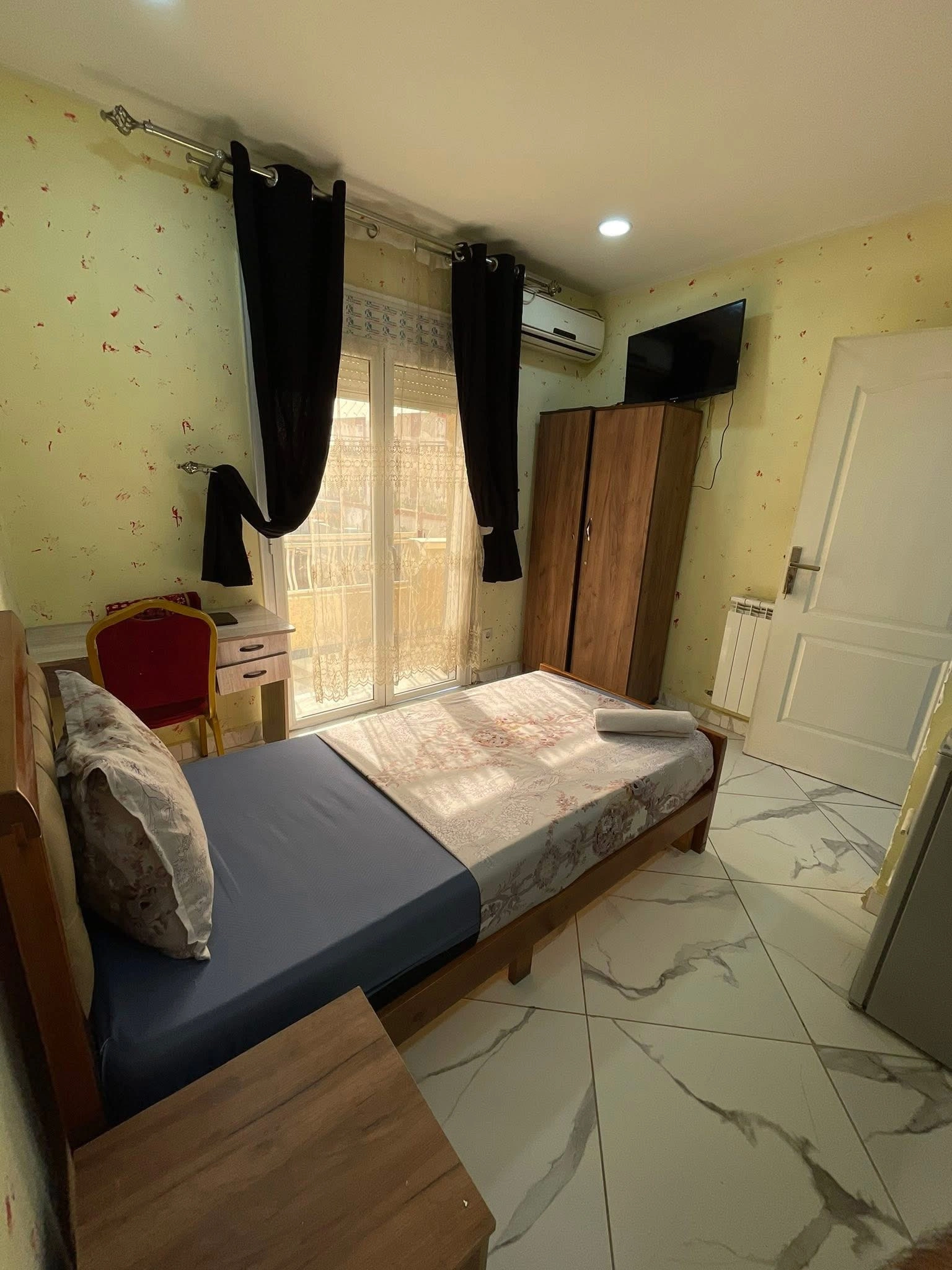 Hostel Paradise – photo 9
