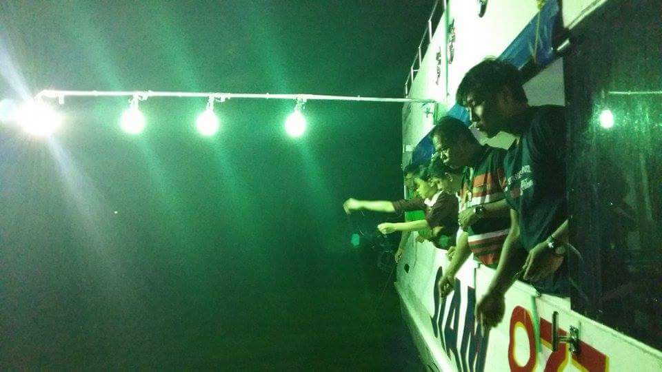 Night Squid Fishing Tour Chumphon Booking with Lower Rate