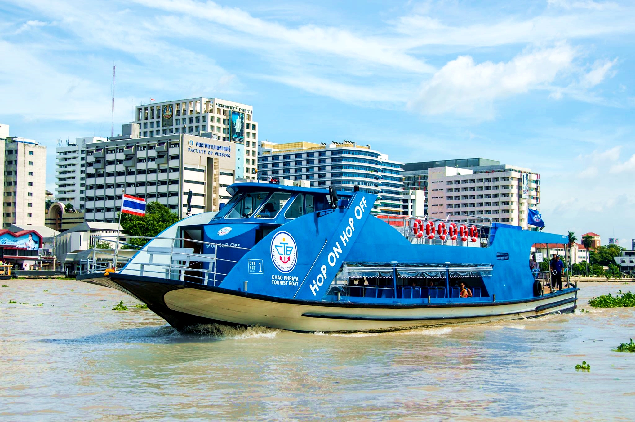 blue tourist boat bangkok