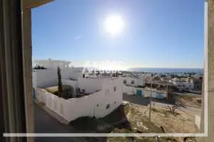 s+2 au 2éme étage d'un immeuble à ceinture Hammamet 28.913.594