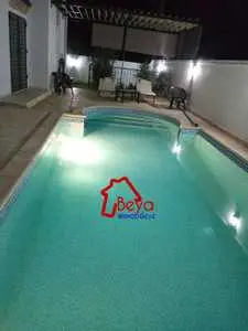 Hammamet a louer villa avec piscine 