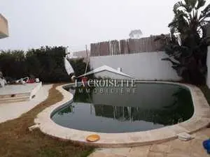 Villa S+4 avec piscine à Ain Zaghouan MVL0566