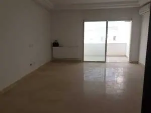 Un appartement S+3 à vendre à Enasser 