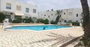 Appartement duplexe S+2 à louer à Hammamet zone le Théâtre 