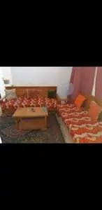 studio meubler a loyer par jour au lafayette . 80 dinars par jour.tel: 28033155