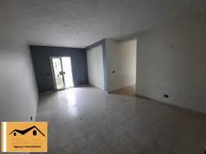 A vendre appartement s+2