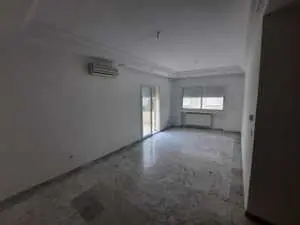  A louer un appartement s+2 à Ain Zaghouan