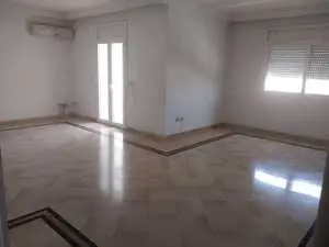 appartement s+3 l'aouina 