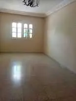 étage villa s+3 a mourouj5 :99511545