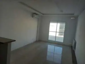 A vendre un appartement S+2 à Jardin Carthage direct promoteur