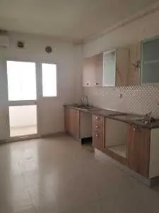 Appartement S+3 avec parking sous sol à La nouvelle Madina 3