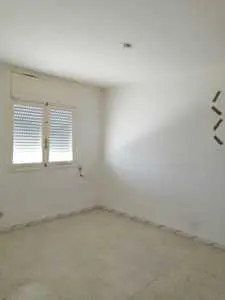 A vendre un appartement s+2 à Ezzahra