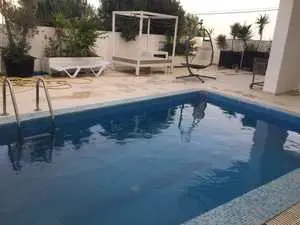 villa avec piscine 100m a la plage 