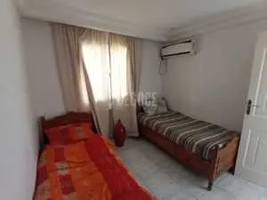 Un appartement S+2 vue de mer situé à ceinture Hammamet près de rond-point Radis