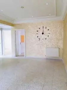 Etage de villa s+3 à madina