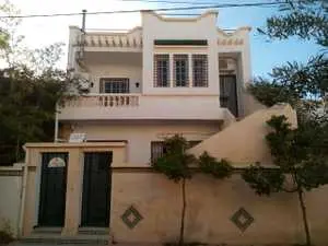 petite villa à Hammamet R.D.C. ou étage