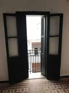 un appartement vide trés propre à lafayette