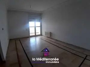 Appartement s2 à Boumhel bel air 